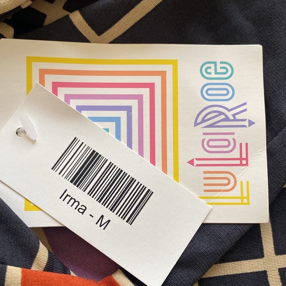 LuLaRoe “IRMA” HIGH-LOW TUNIC OVERSIZED TOP SIZE MEDIUM 🌟NWT🌟 - Picture 8 of 11